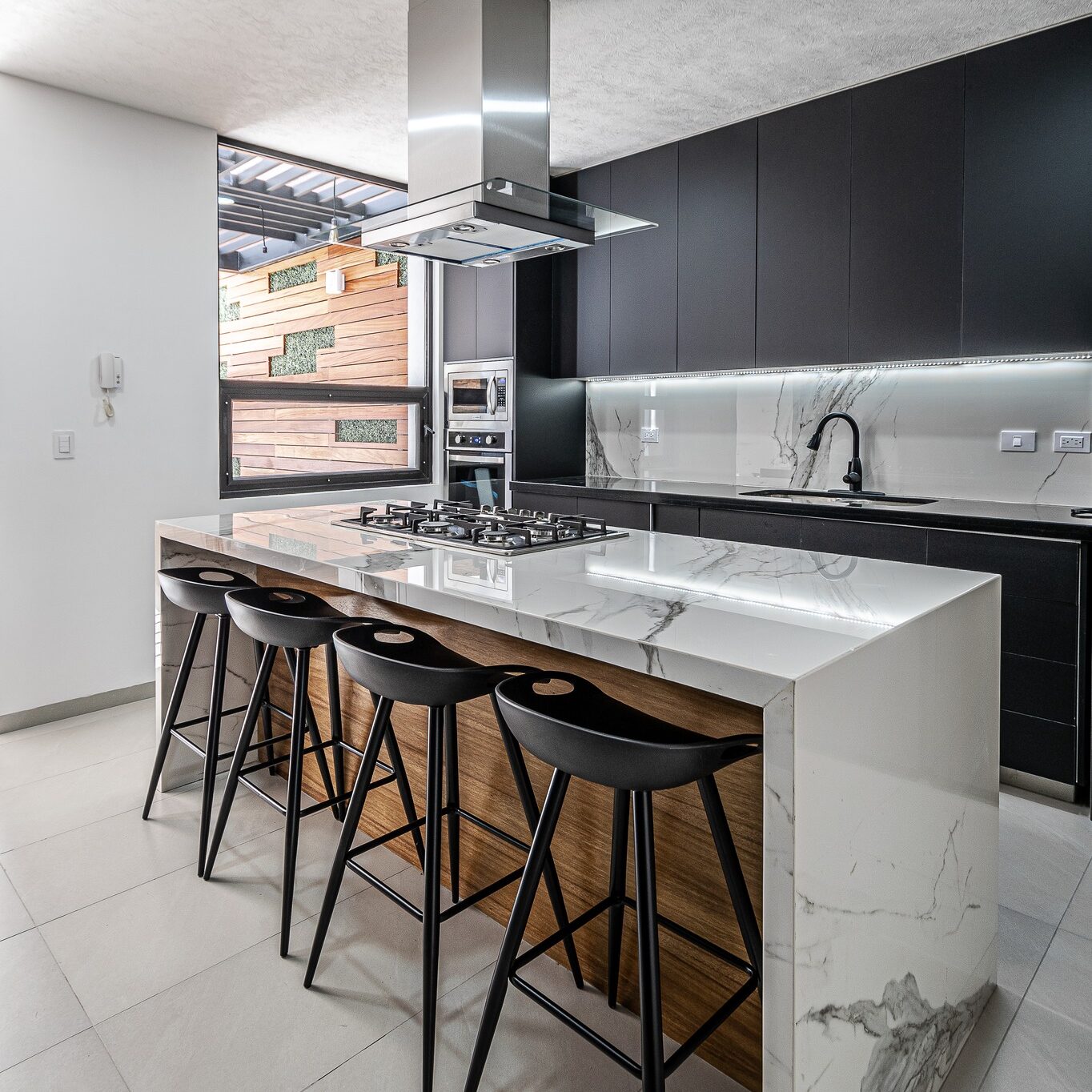 499373914_1351806209664956_4903587584181744022_n